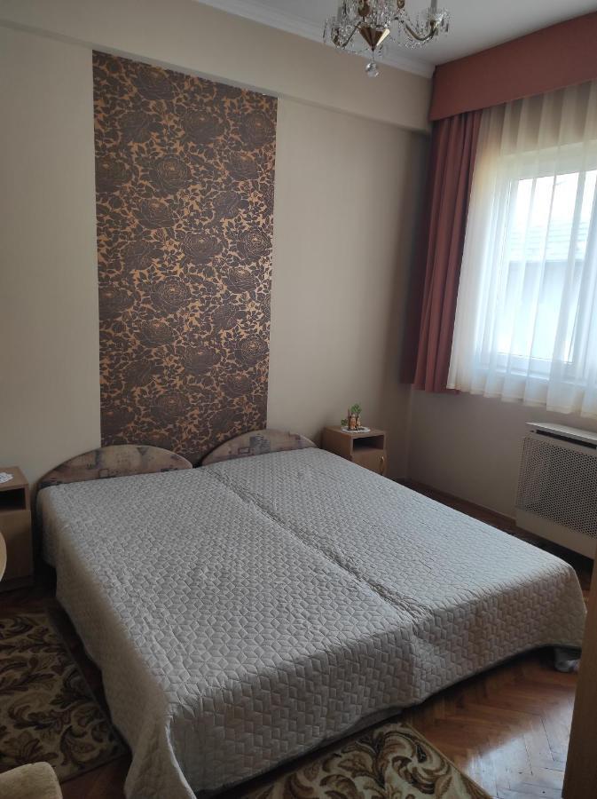 Kovacs Vendeghaz Apartment Hajduszoboszlo Bagian luar foto