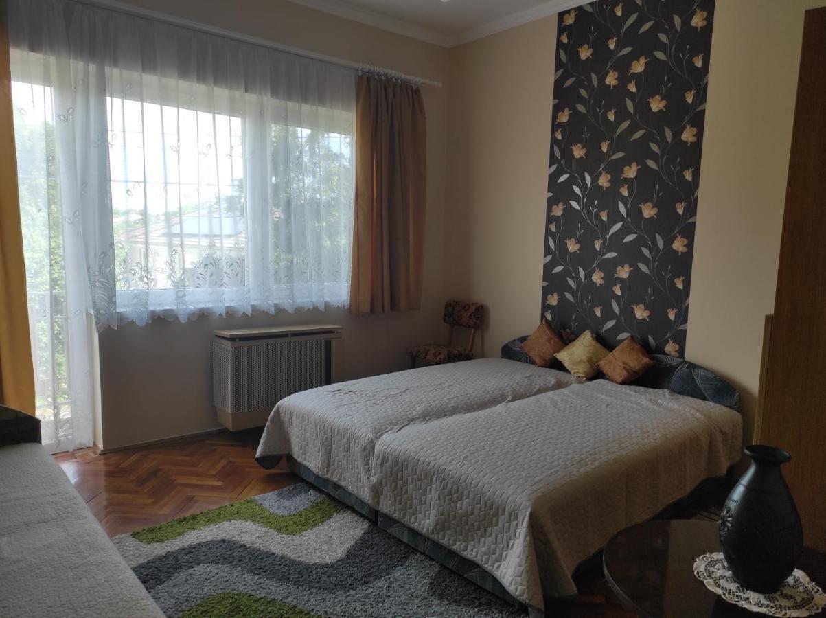 Kovacs Vendeghaz Apartment Hajduszoboszlo Bagian luar foto